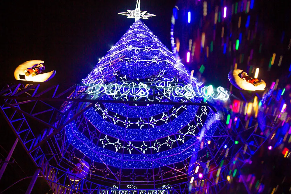 Natal Piraquara + Iluminada encanta a população e atrai visitantes para o município 1 Natal Piraquara + Iluminada