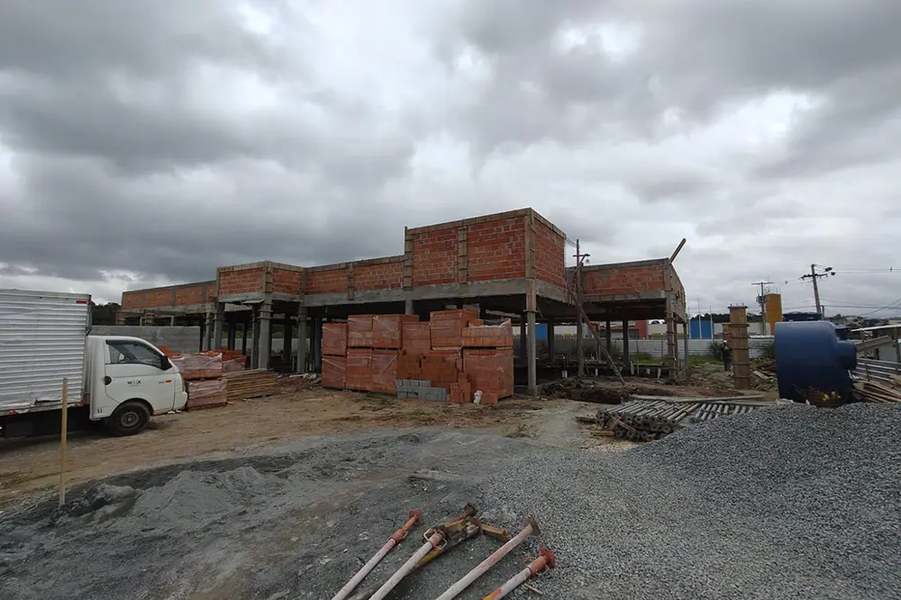 Colombo investe R$ 4 milhões em nova UPA para atender 100 mil moradores 8 A nova unidade de saúde ocupará uma área de 815 metros quadrados