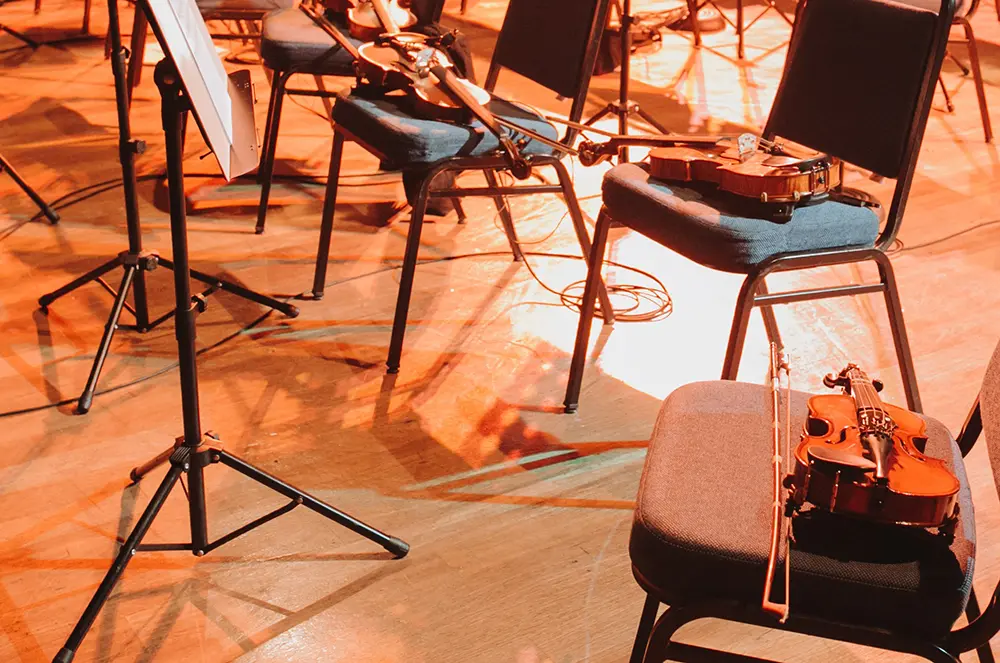 Aulas gratuitas de violino para crianças de 6 a 12 anos! 4 Aulas gratuitas de violino