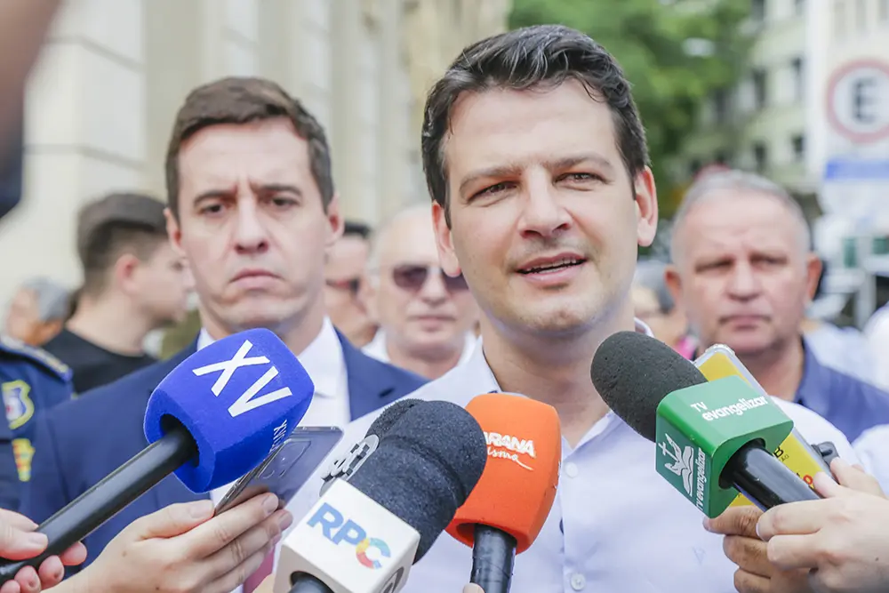 Eduardo Pimentel lança operação para combater crimes e apoiar pessoas em situação de rua no Centro de Curitiba 3 Eduardo Pimentel