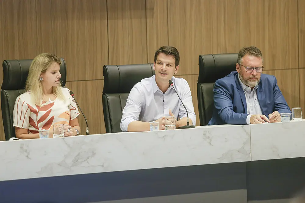 Prefeito Pimentel fala sobre a importância do saneamento para a saúde das famílias de Curitiba 4 saneamento