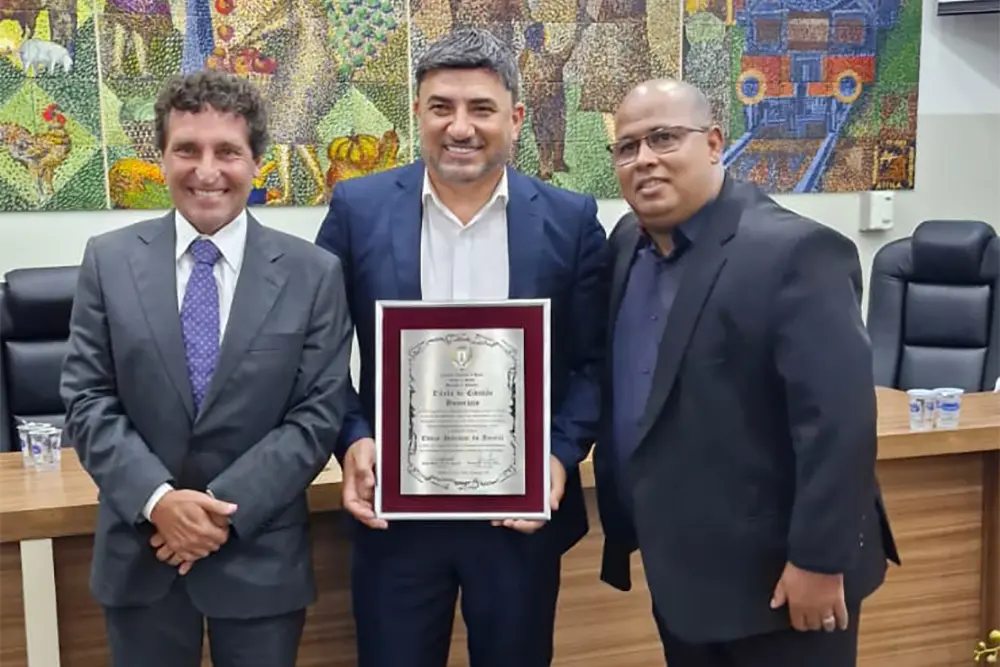 Câmara de Piraquara concede título de Cidadão Honorário ao dr. Edinho 4 Câmara de Piraquara