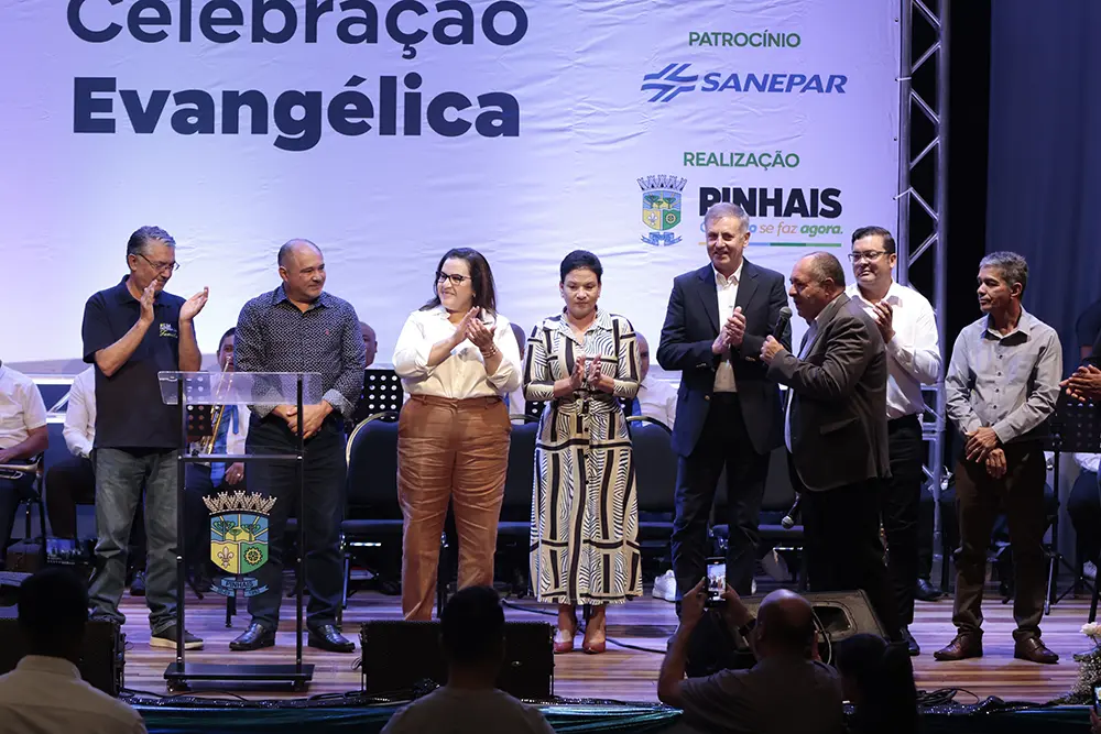Celebrações religiosas reuniram centenas de fiéis na semana do aniversário de Pinhais 1 Celebração Evangélica