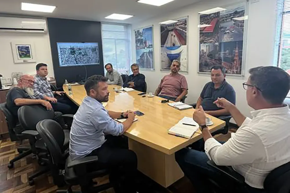 Curitiba lidera Comitê Integrado de Combate às Enchentes para a região metropolitana 4 Combate às Enchentes