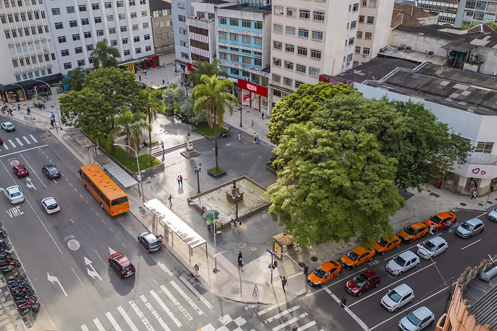 Domingo no Centro fecha trecho da Emiliano Perneta com cultura, lazer e serviços gratuitos 1 Domingo no Centro
