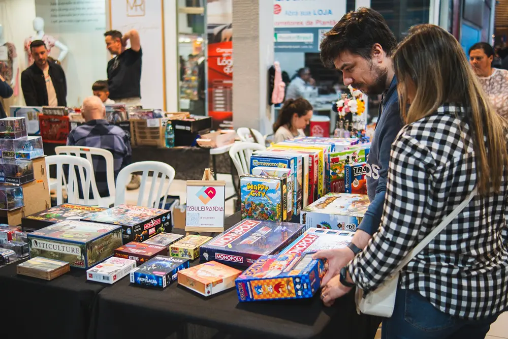 Alto da XV Mall realiza Feira de Multicolecionismo Universo dos Colecionadores nos dias 22 e 23 de março 2 Feira de Multicolecionismo