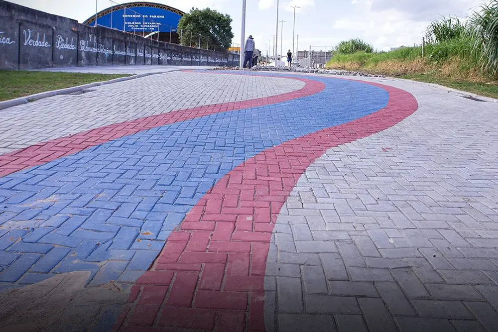 Novo calçadão e área de lazer, no Osasco, em Colombo, serão inaugurados neste sábado, dia 15 4 calcadao colombo