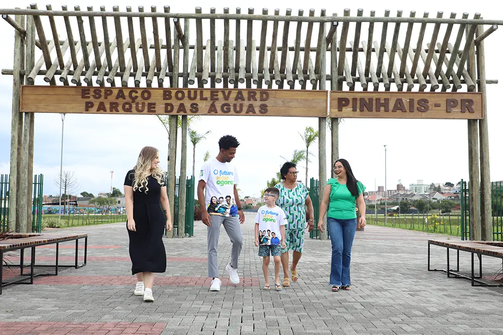 Pinhais celebra 33 anos com conquistas e histórias de orgulho e coragem para o futuro 6 Pinhais