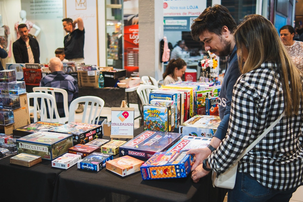 Alto da XV Mall realiza Feira de Multicolecionismo Universo dos Colecionadores nos dias 12 e 13 de abril 2 Feira de Multicolecionismo