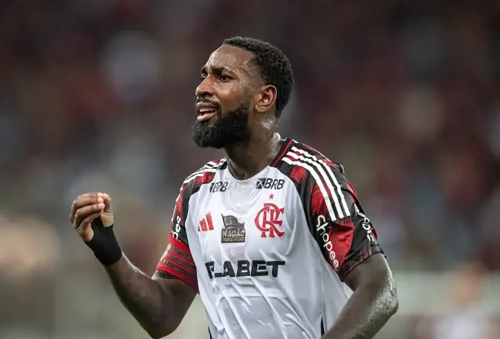 Gerson elogia grande atuação de Léo Jardim no clássico entre Vasco e Flamengo 2 Gerson