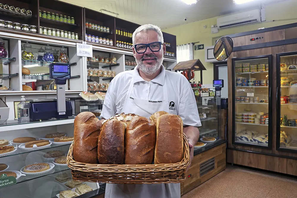 Broa de centeio curitibana vira oficialmente Patrimônio Cultural Imaterial da cidade 1 Broa de centeio