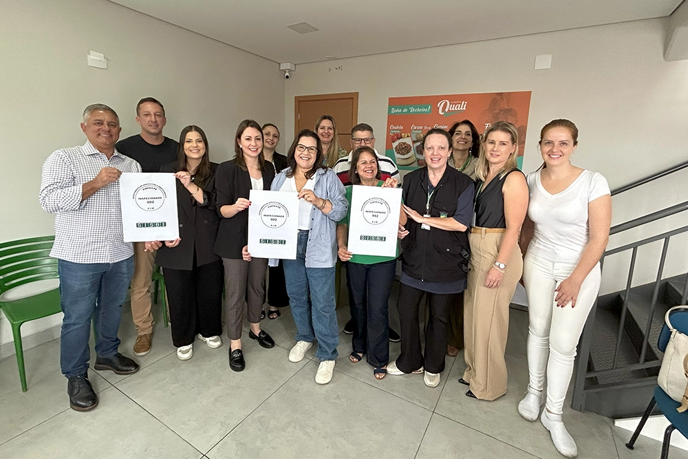 Indústria de carnes de Pinhais obtém certificação para vender em todo o Brasil 6 certificacao