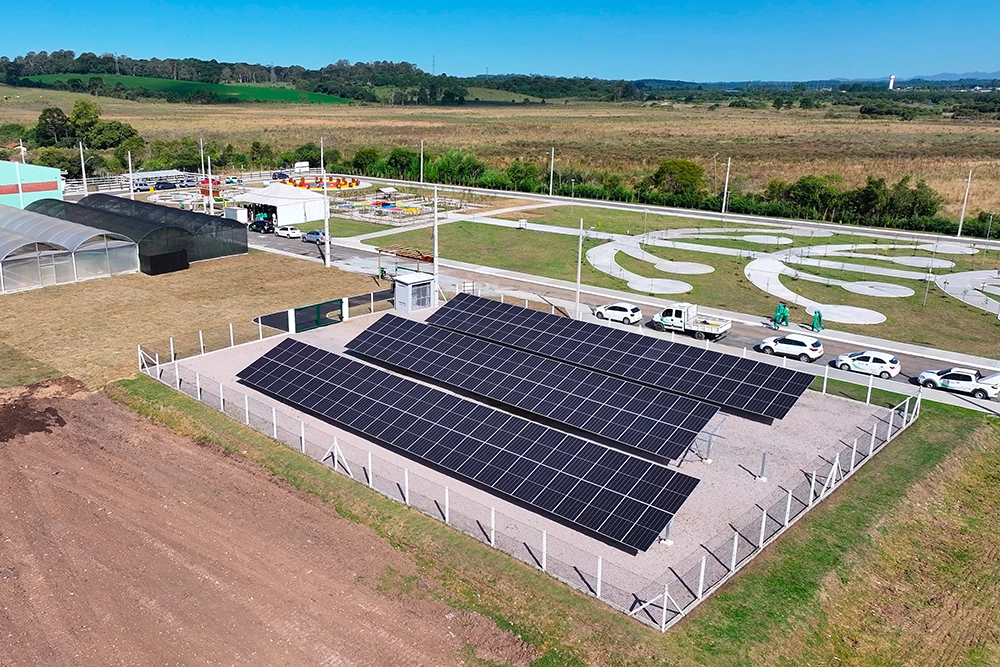 Pinhais amplia energia solar em prédios públicos e prevê economia de R$ 450 mil por ano 5 energia solar