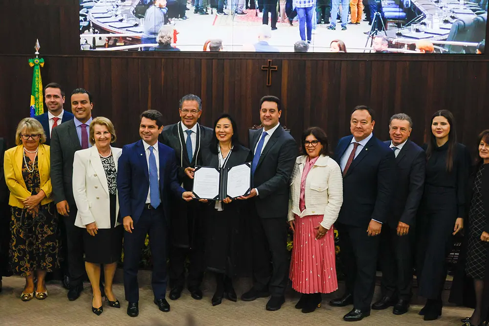 Ratinho Junior sanciona lei que cria Câmara Criminal Especializada em Violência Contra a Mulher no Paraná 4 Câmara Criminal