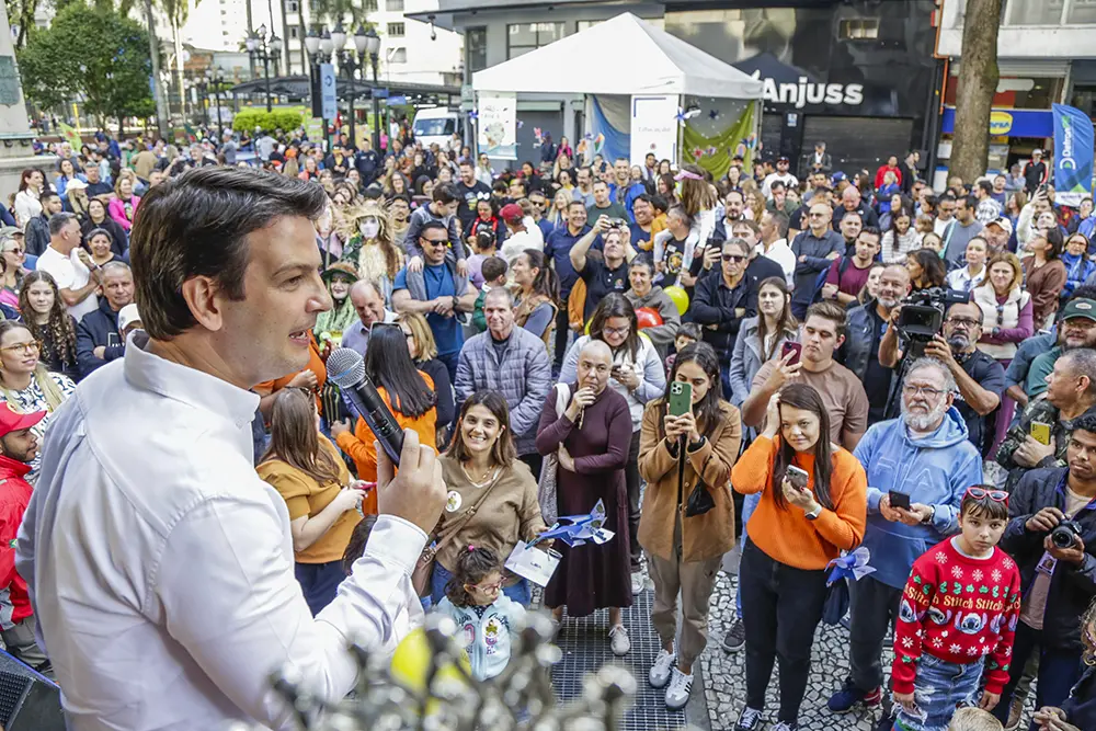 Pimentel celebra sucesso do Domingo no Centro em Curitiba 9 Domingo no Centro