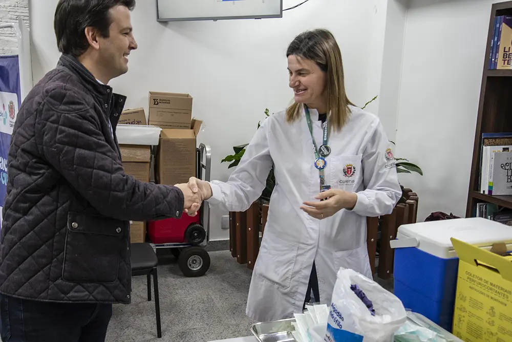 Pimentel inicia Dia de Vacinação Contra Doenças Respiratórias na Prefeitura de Curitiba 5 pimentel vacinação