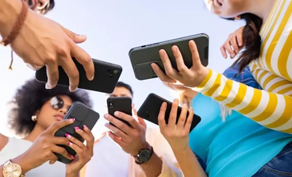 Como deixar de ser refém do celular e das redes sociais 4 refém celular