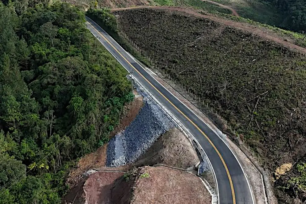 DER conclui em 42 dias recuperação emergencial de rodovia em Rio Branco do Sul 6 Rio Branco do Sul