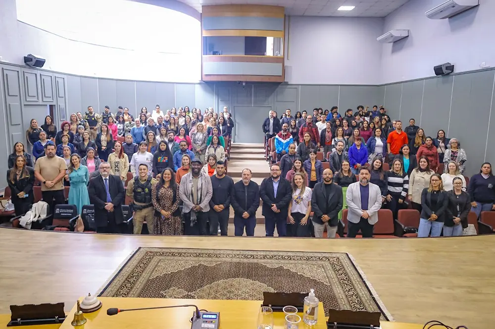 Quatro Barras anuncia construção de Centro de Autismo em seminário de Neurodiversidades 5 seminario-quatro-barras