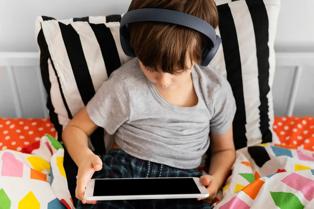 Uso excessivo de telas aumenta depressão em até 72% das crianças 5 uso telas