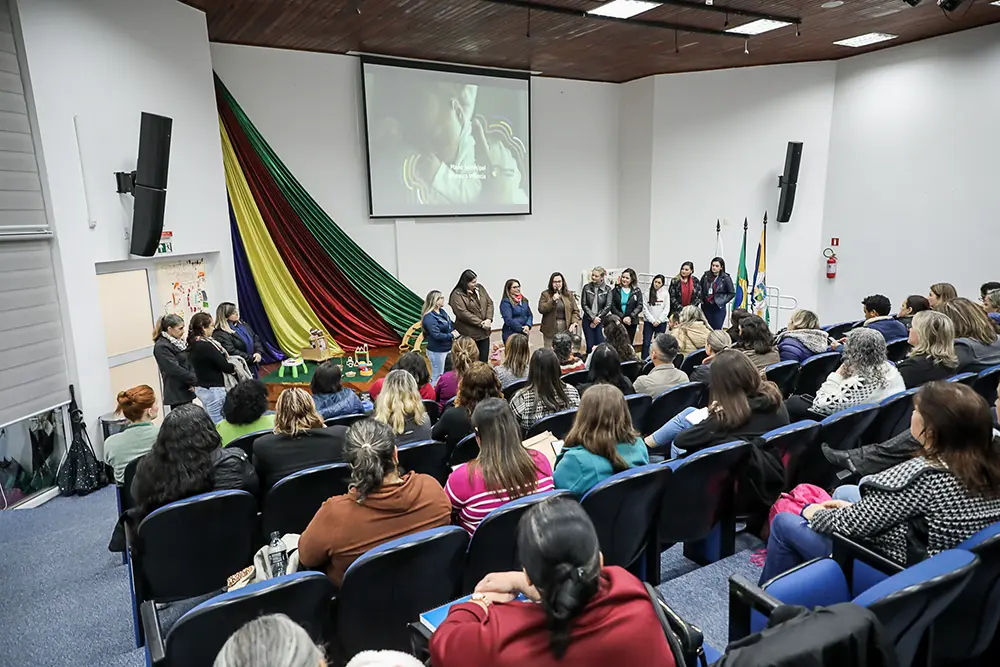 Pinhais cria Comitê Intersetorial para Elaborar Plano pela Primeira Infância 2 Comite Municipal Intersetorial