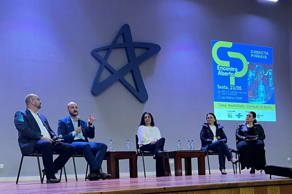 Conecta Pinhais reúne especialistas para impulsionar setor de Saúde e Tecnologia na cidade 5 Conecta Pinhais
