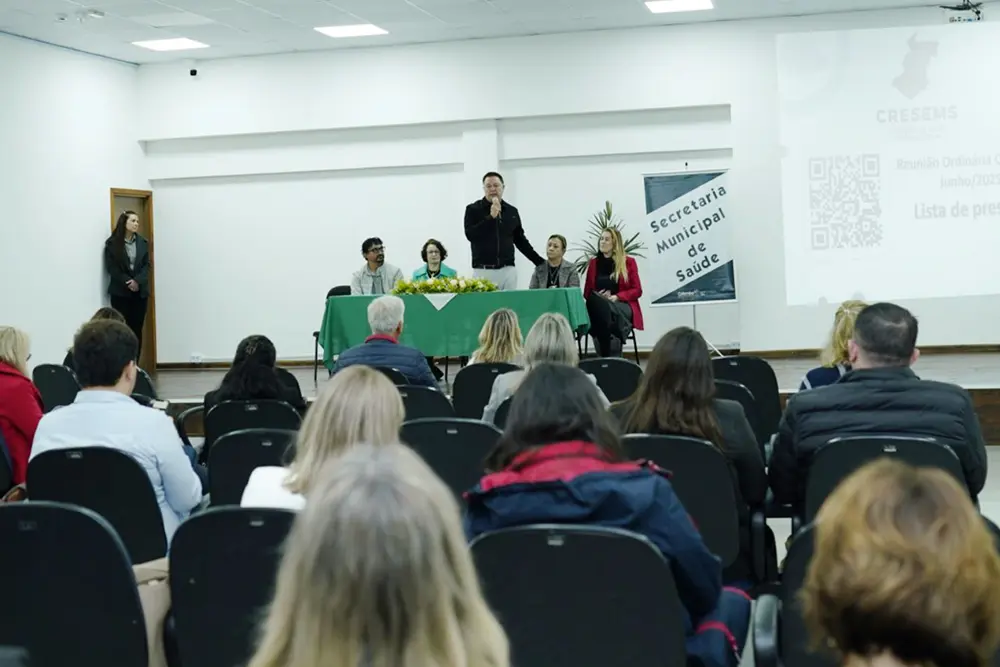 Colombo sedia reunião regional de Secretarias de Saúde para fortalecer políticas públicas 4 colombo