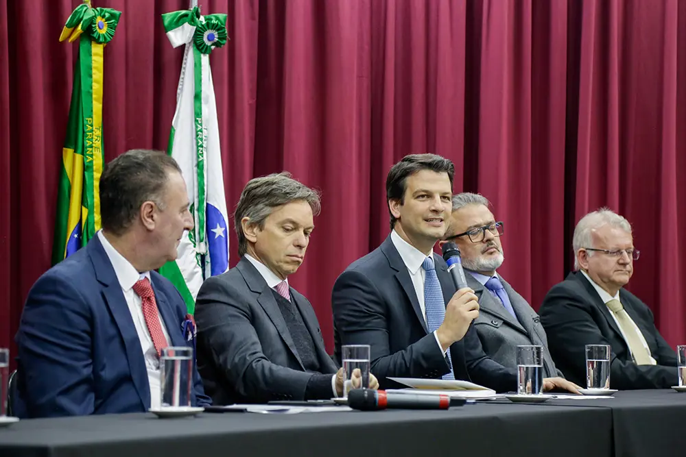 Prefeito Eduardo Pimentel destaca relevância da Justiça Eleitoral em celebração de 80 anos do TRE-PR 1 pimentel tre