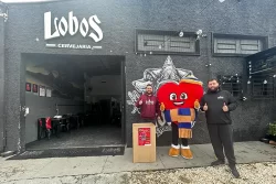 Cervejaria Lobos Campanha do Agasalho