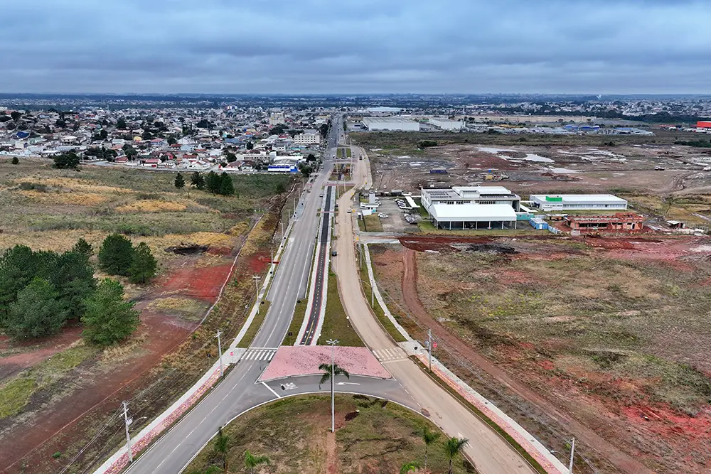 Duplicação da Rua Castelo Branco em Pinhais entra na fase final 1 R_ Humberto Alencar 03-07 22
