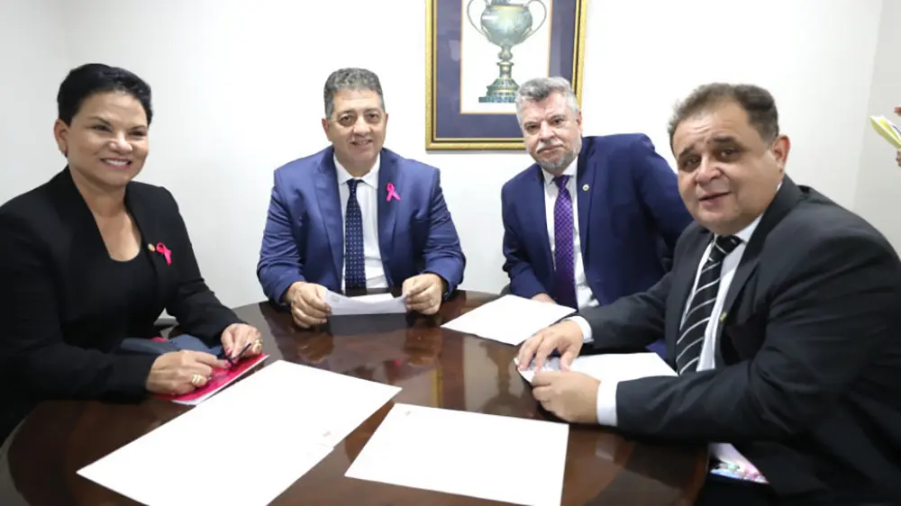 Assembleia do Paraná apresenta balanço de ações pela pessoa idosa no 1º semestre 4 alep