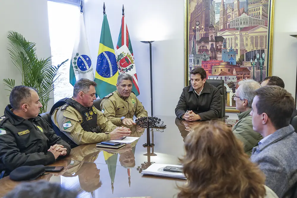 Curitiba de Volta ao Centro: Operação Centro Seguro prende 63 criminosos e combate o tráfico na Região Central 1 eduardo pimentel