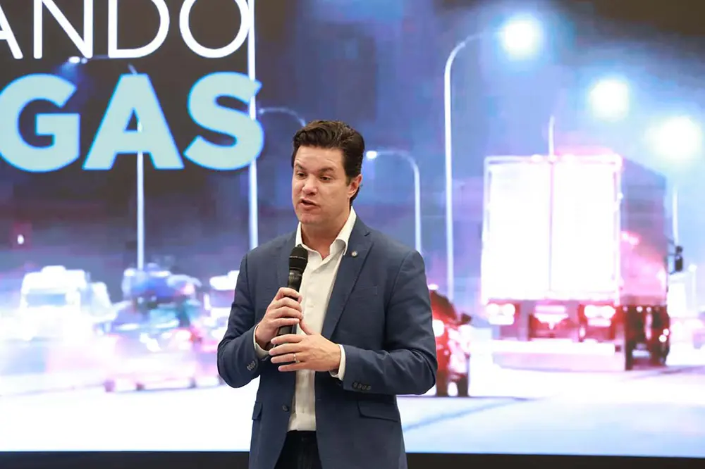 Estado do Paraná apresenta Programas de Urbanização e Infraestrutura ao setor produtivo 3 guto silva