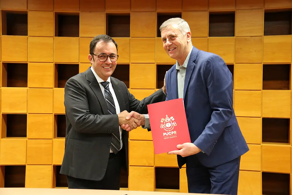 Servidores do Paraná terão desconto em cursos da PUCPR via PR-Formar 3 luizao