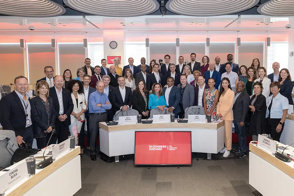 Em Nova Iorque, prefeito Eduardo Pimentel apresenta revitalização do Centro de Curitiba 2 pimentel nova iorque