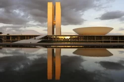 Congresso inicia semana com CPMI do INSS