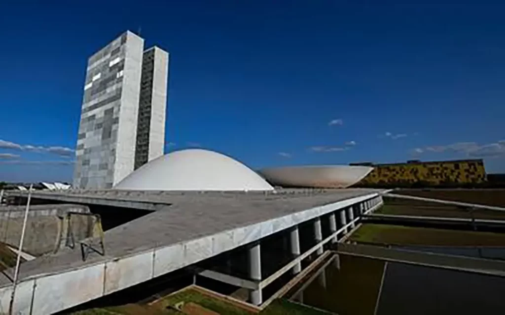 Congresso retoma atividades com foco em orçamento, reforma e pressão política 4 Congresso