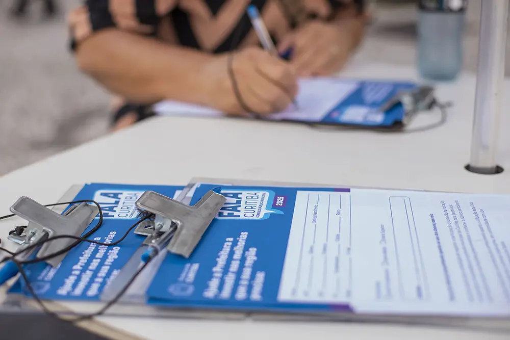 Votação para o Fala Curitiba entra na reta final; veja locais do Fala Móvel 4 Fala Curitiba