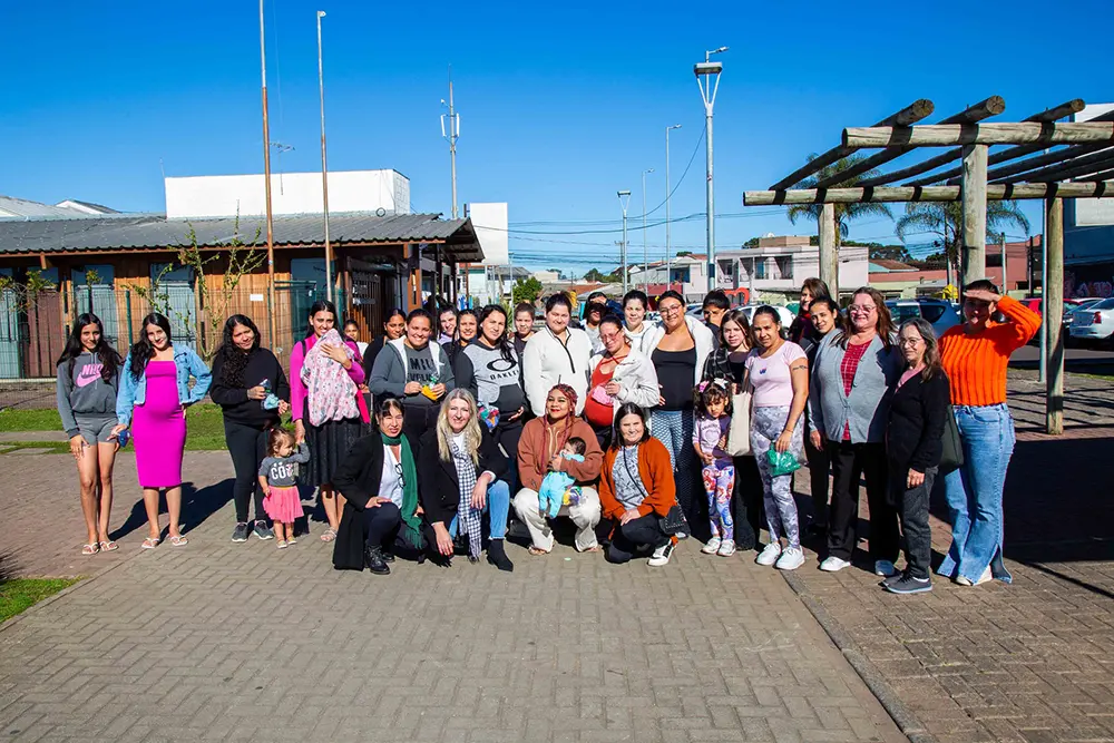 Programa Pequeno Piraquarense realiza palestra e distribui cestas básicas em Guarituba 1 Programa Pequeno Piraquarense 01