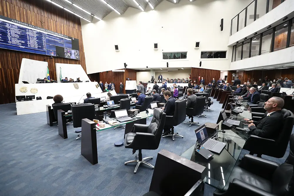 Assembleia do Paraná aprova em primeiro turno novo código de ética e decoro parlamentar 8 alep
