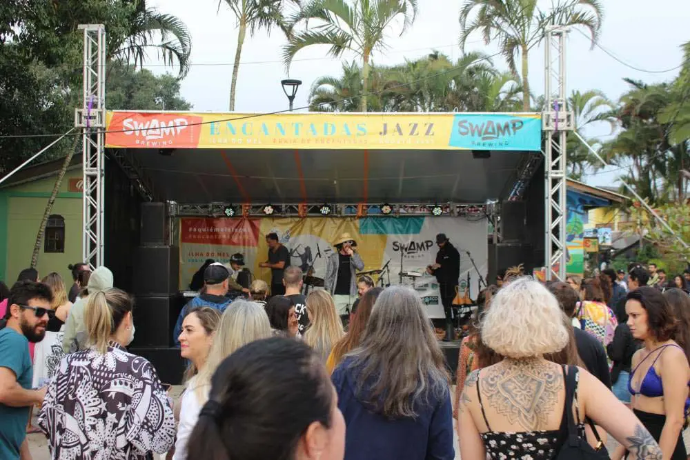 Gastronomia, Música e Esporte impulsionam o turismo em agosto no Paraná 7 encantada_jazz