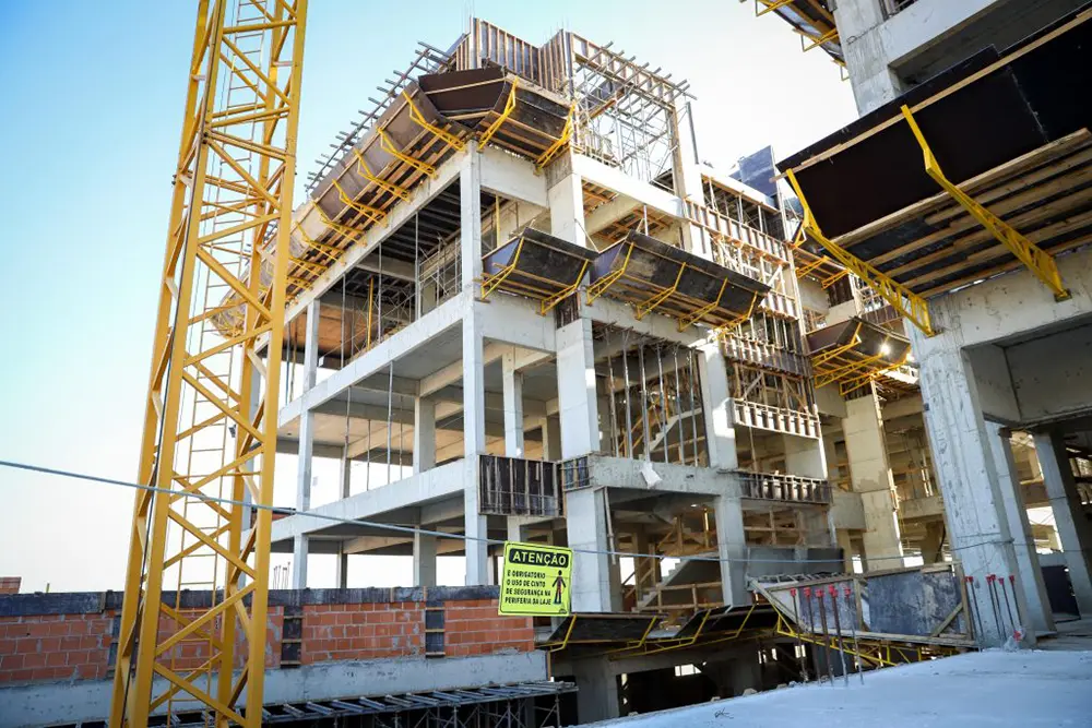Obras do Novo Hospital de São José dos Pinhais chegam a 16% de conclusão e têm entrega antecipada 5 hospital sjp