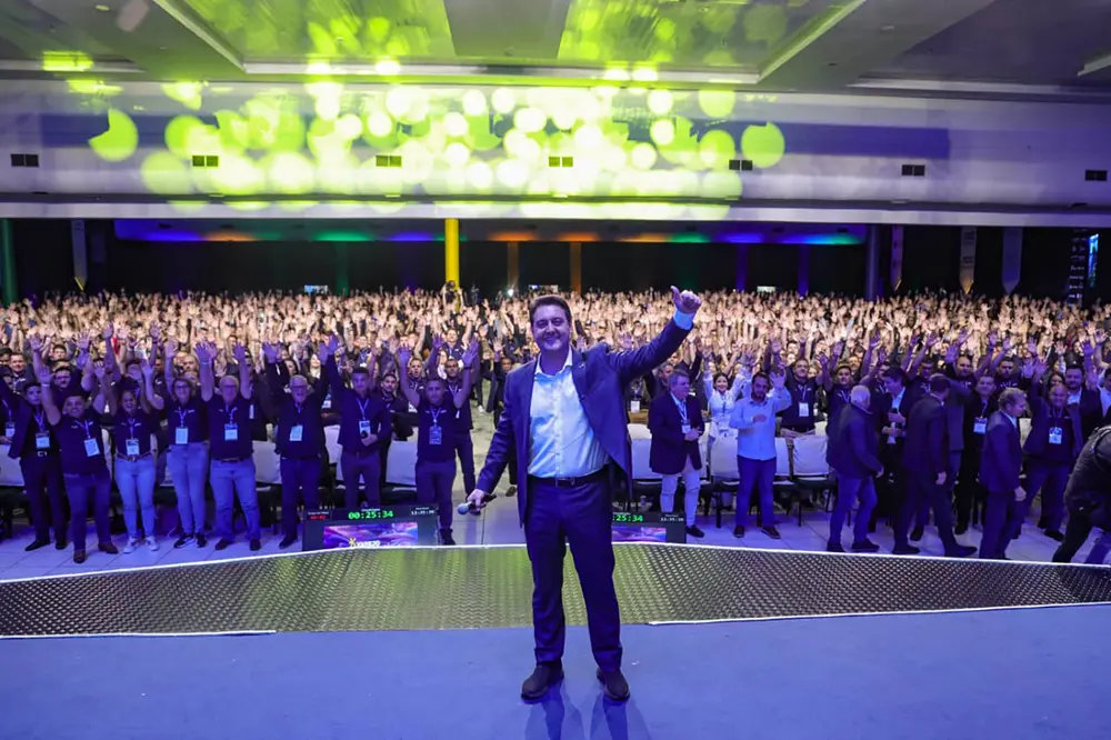 Ratinho Junior apresenta avanços econômicos e investimentos no Paraná 2 ratinho junior