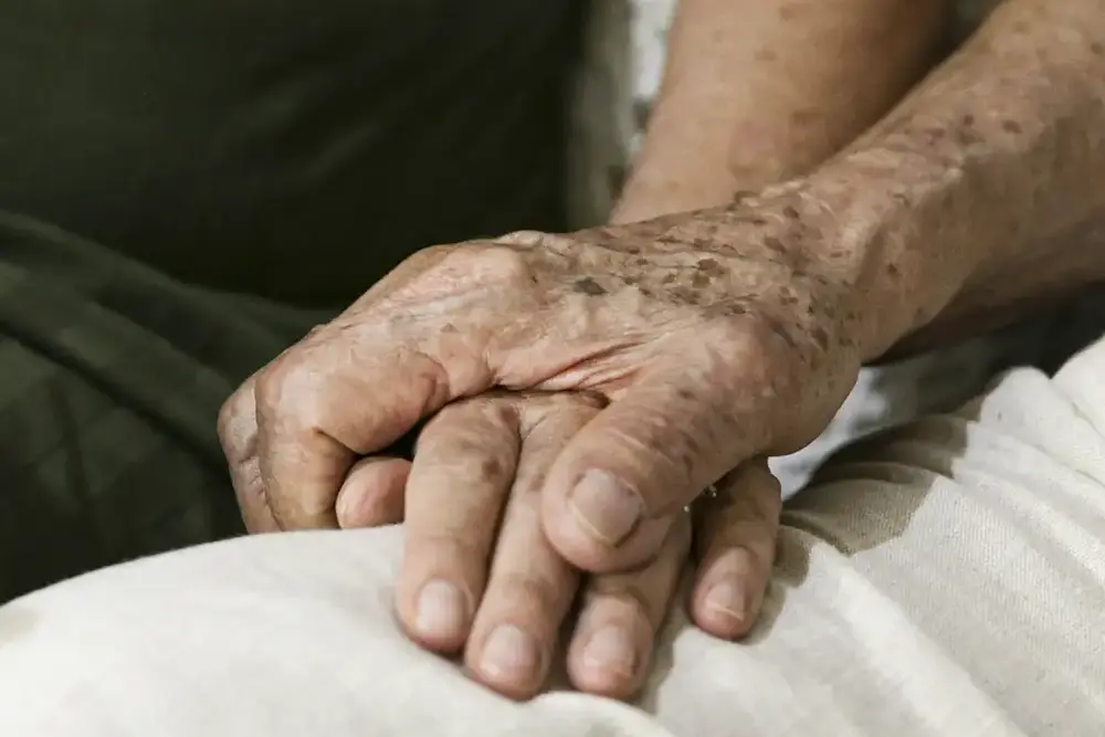 Falta de saneamento básico leva mais de 80 mil idosos à internação de no Brasil 6 saneamento