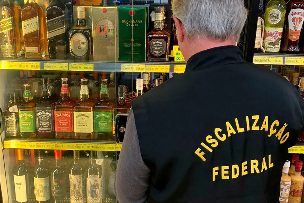 Operação da Polícia Civil contra vinho ilegal em Curitiba expõe vulnerabilidade de empresários 3 vinho ilegal