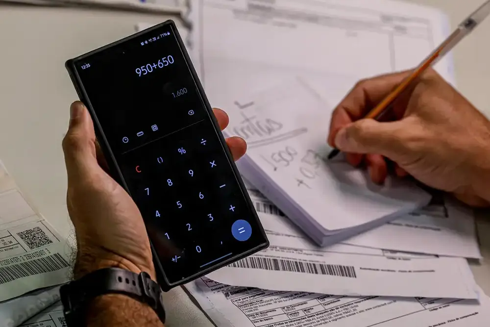 Custo Brasil: Para 70% dos empresários, carga tributária é o principal entrave, aponta pesquisa da CNI 4 Custo Brasil