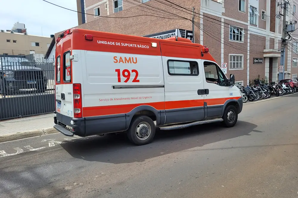 SAMU: entenda por que a ambulância vai devagar e sem sirene em determinados casos 4 Entenda-como-o-SAMU-escolhe-o-hospital-de-destino-em-emergencias