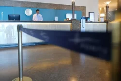 Novas regras de check-in e check-out