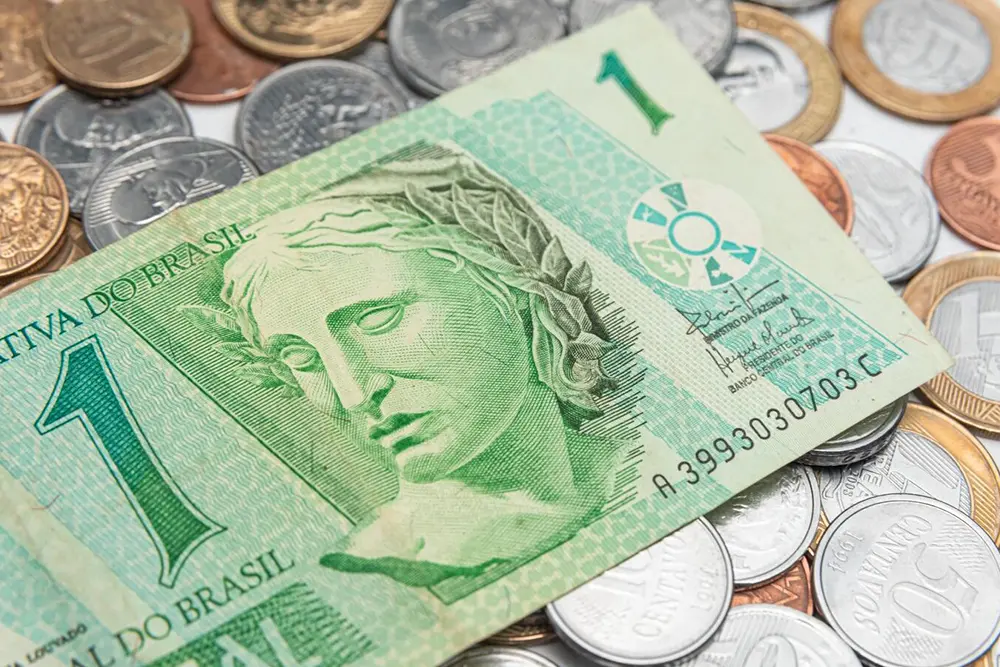 Brasil aponta para cenário fiscal “menos otimista” com déficit crescente em 2026 4 cenário fiscal