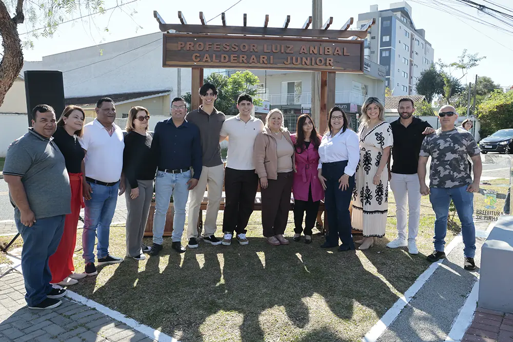 Pinhais homenageia Professor Luiz Aníbal com novo Espaço Recreativo no Centro da Cidade 2 inauguracao parque